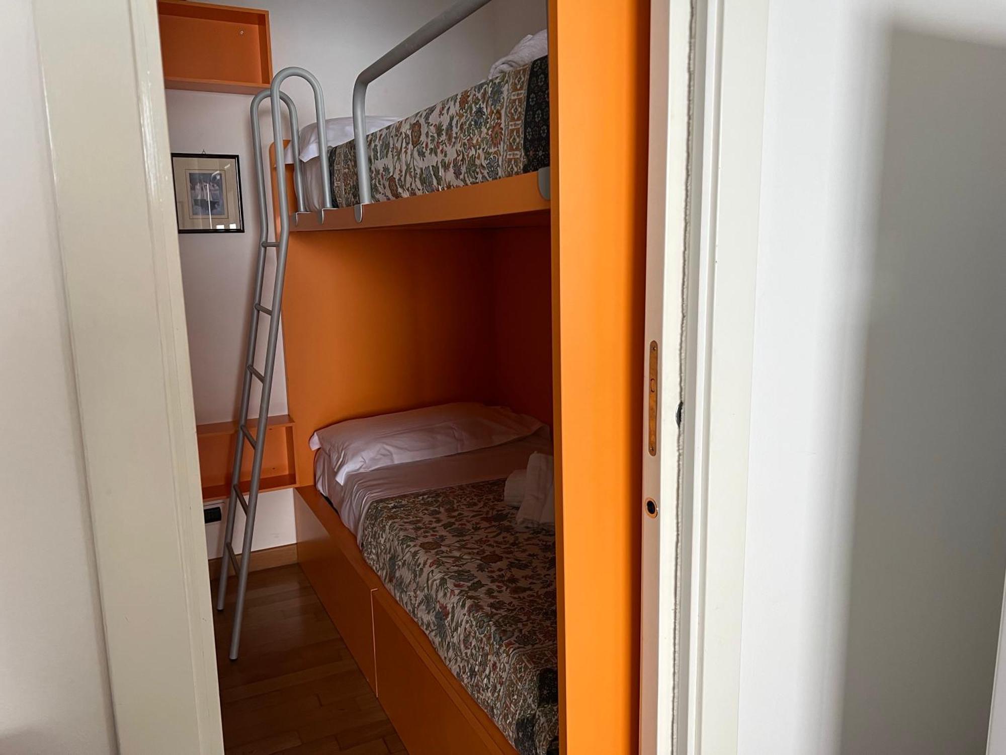 Chez Marie Apartment *